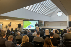 Dr. Ronald Kriedel bei seinem Vortrag